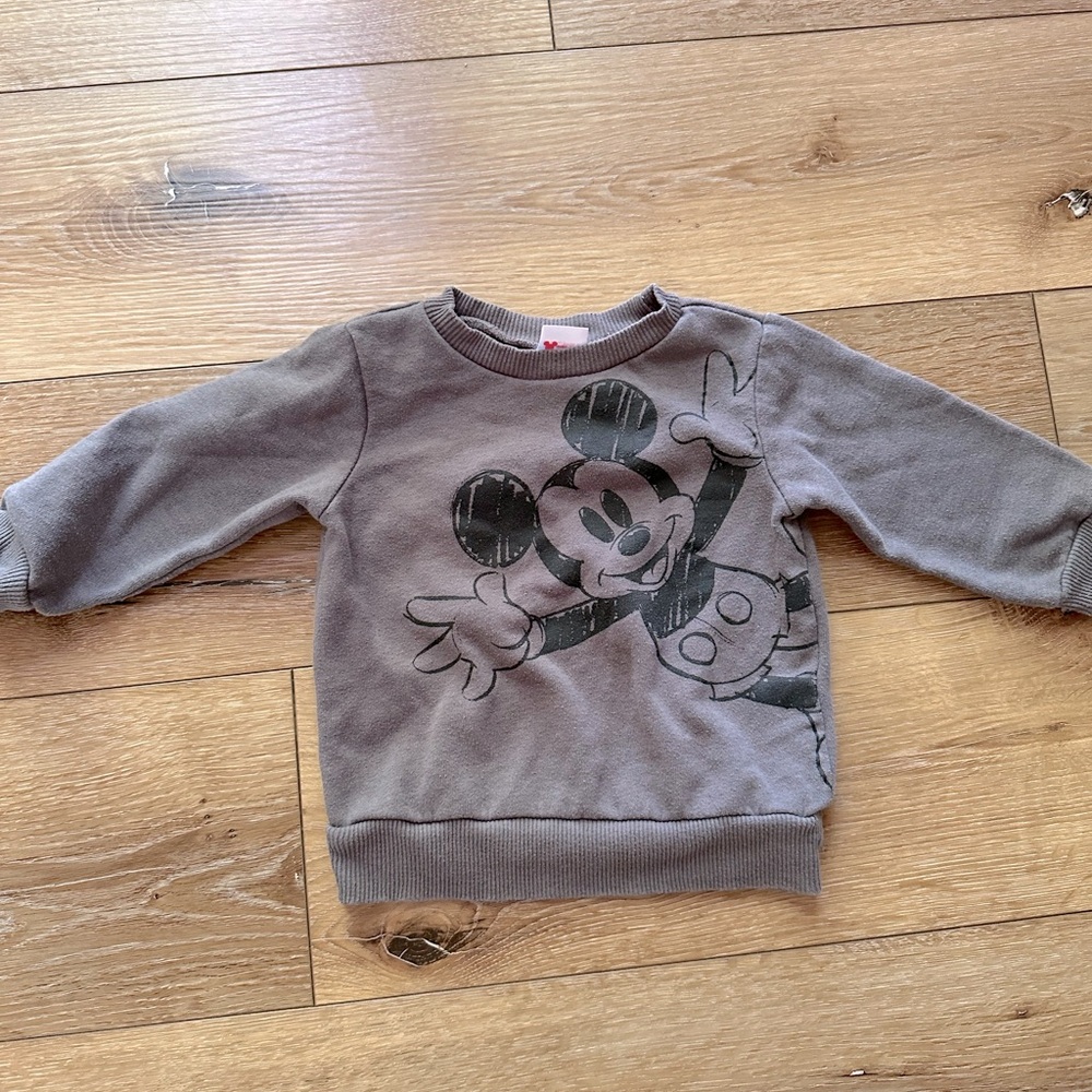 Various brands 2T toddler boy bundle
